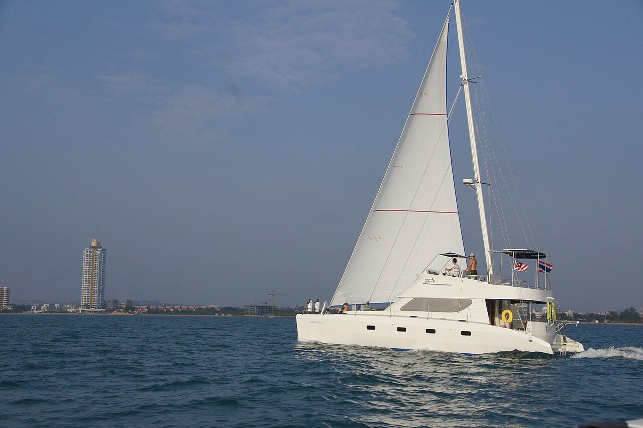 Ocean King Catamaran — Pig Island & Koh Tan